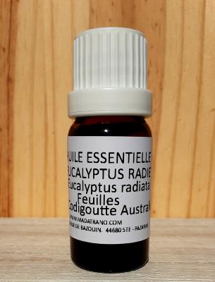 Eucalyptus radi huile essentielle madatrano